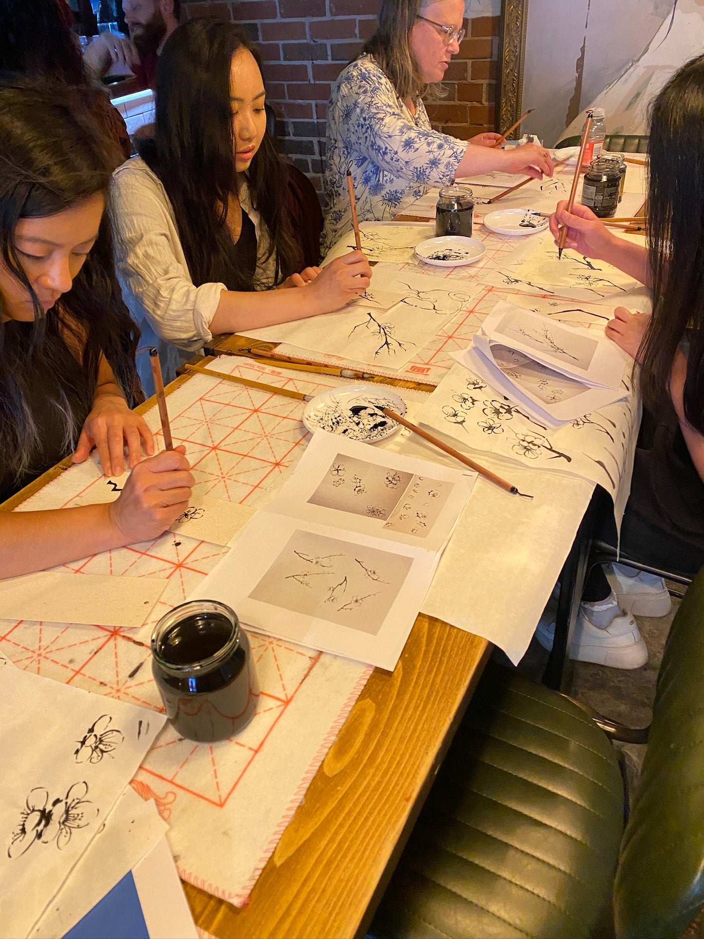 Chinese Painting Workshop | Wisteria & Birds by Wukwong.China.Artcraft